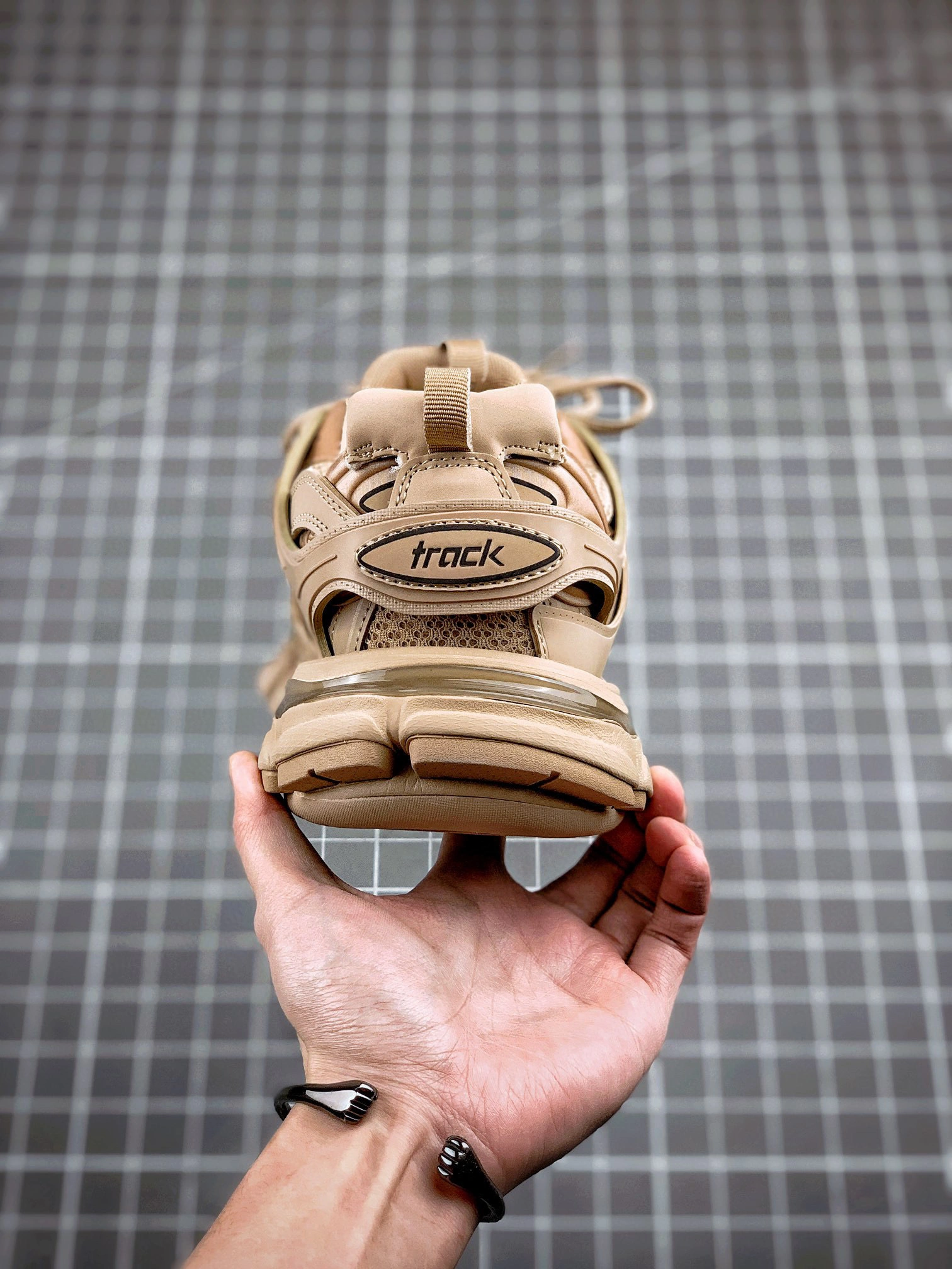 OOBB- Sneaker Tess 3.0 542436W3FE33339 item : B-X338C2121O